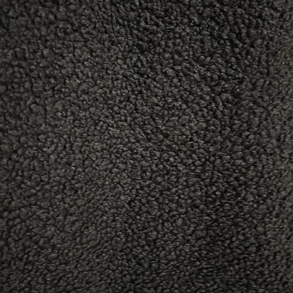 Varley Black Fleece Sherpa Pullover with Zipper Detail - Picture 4 of 9